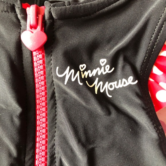 Minney Swims - Picture 3 of 5